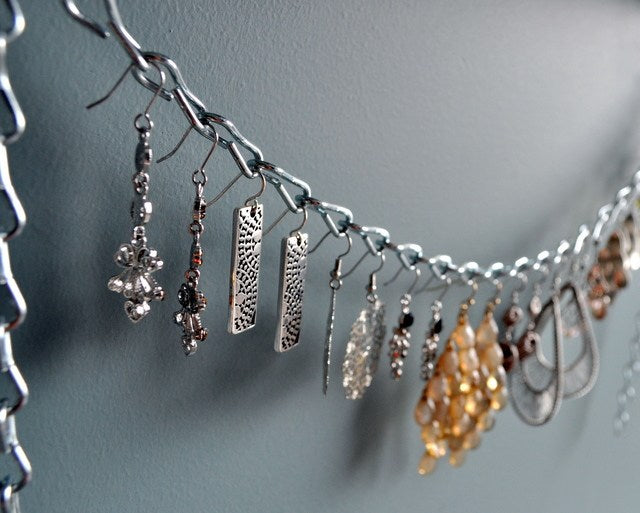 9 CLEVER WAYS TO STORE & DISPLAY YOUR JEWELRY