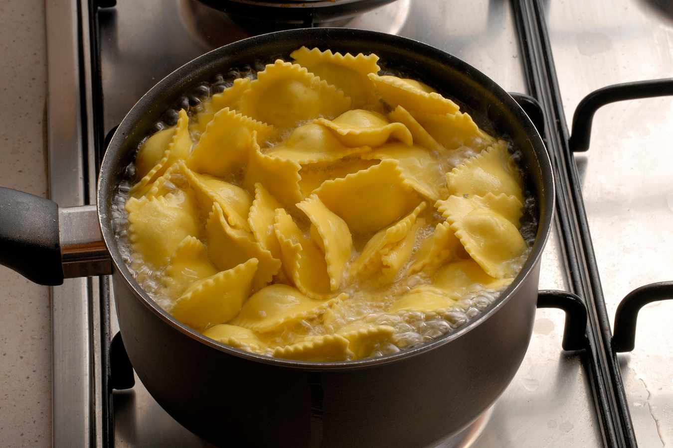 Boiling pasta to use for making Ground Beef Casserole