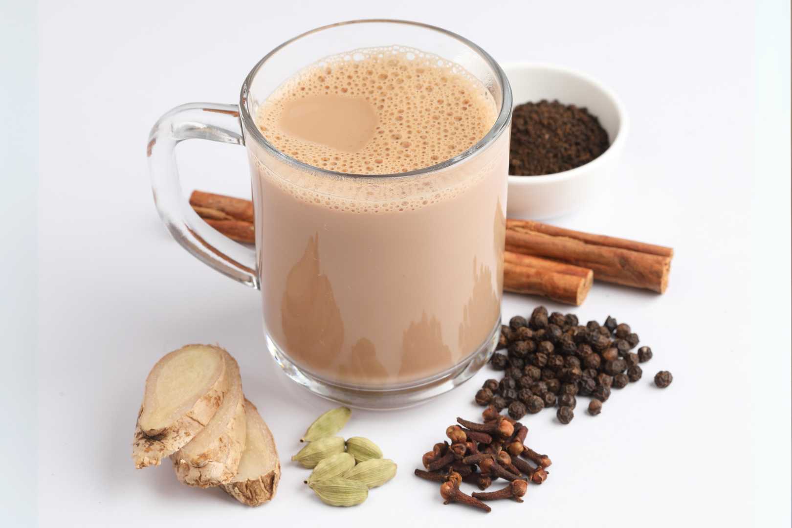 Ingredients to use or making Lemongrass - Ginger - Masala Chai Latte⁣.