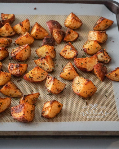 Garlic Roasted Crispy Red Potatoes