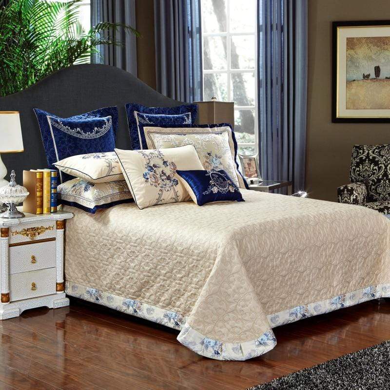 Oriental Jacquard Luxury Bedding Set Articture