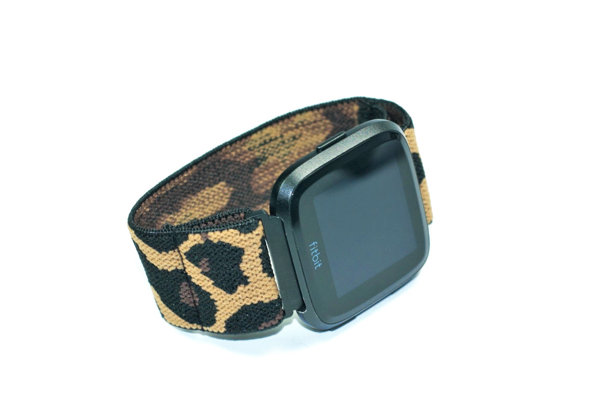 leopard fitbit versa band