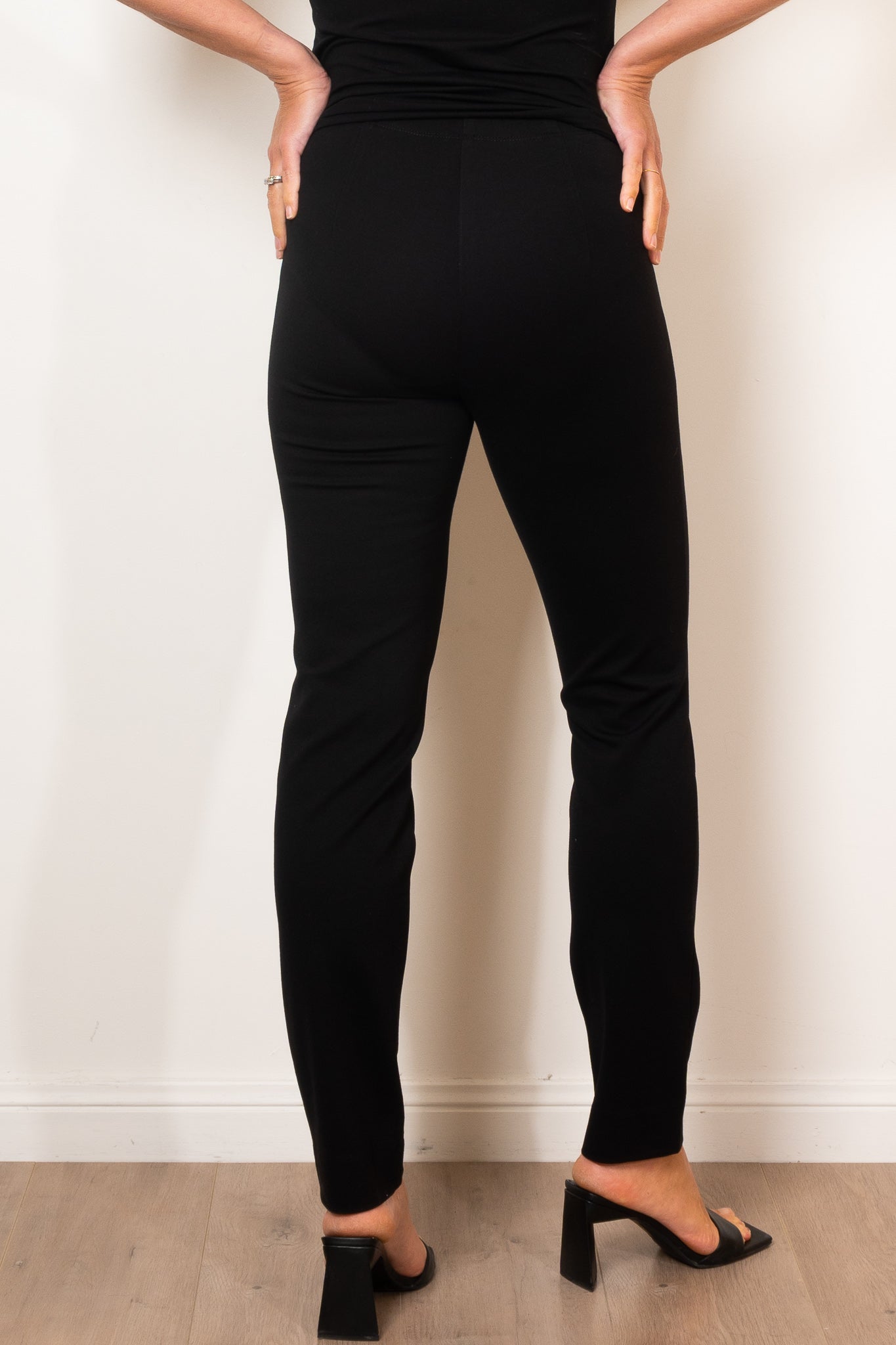 M.E.L. Secluded Ponti Legging