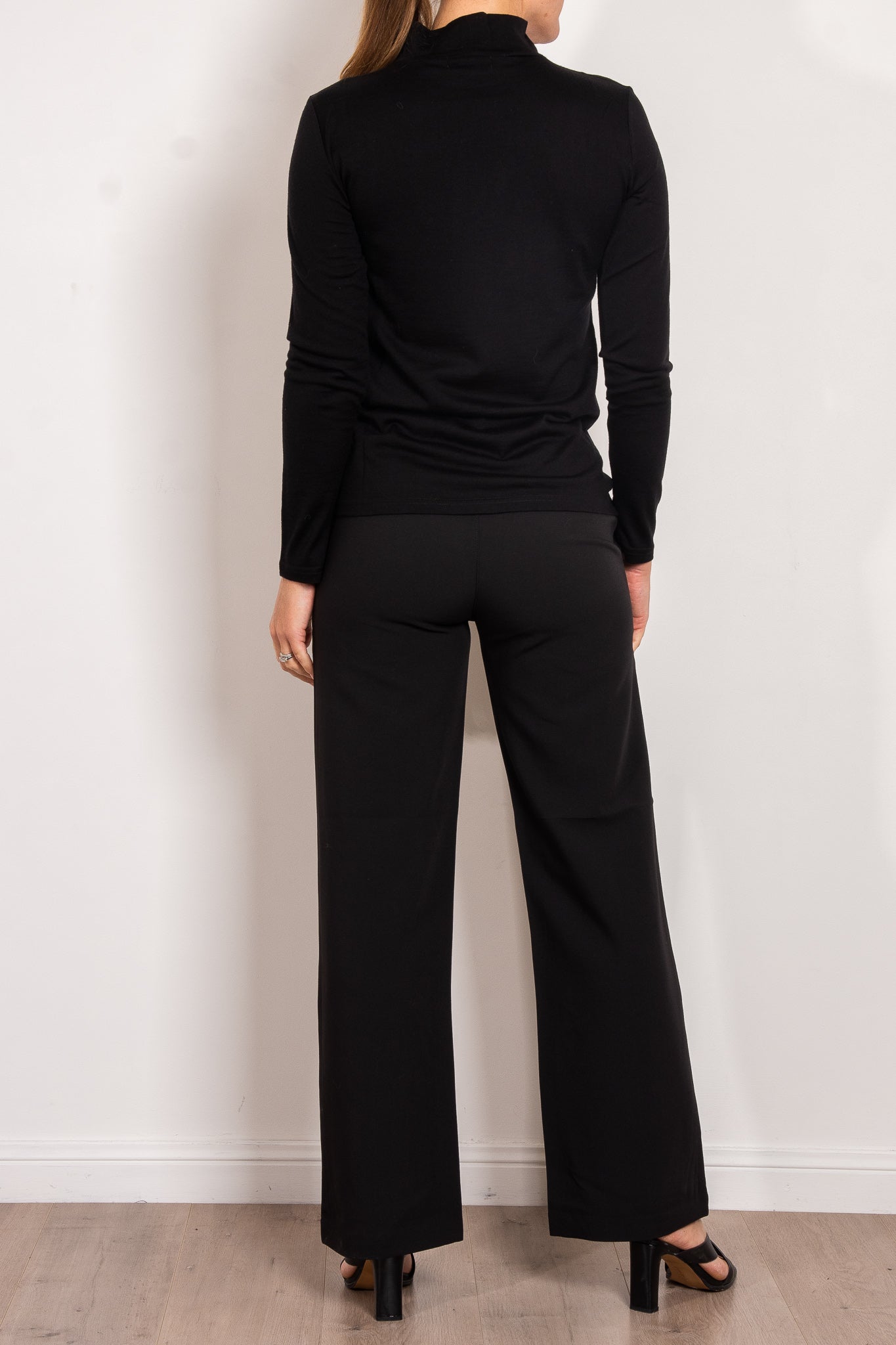 Vassalli Merino Polo Neck Top