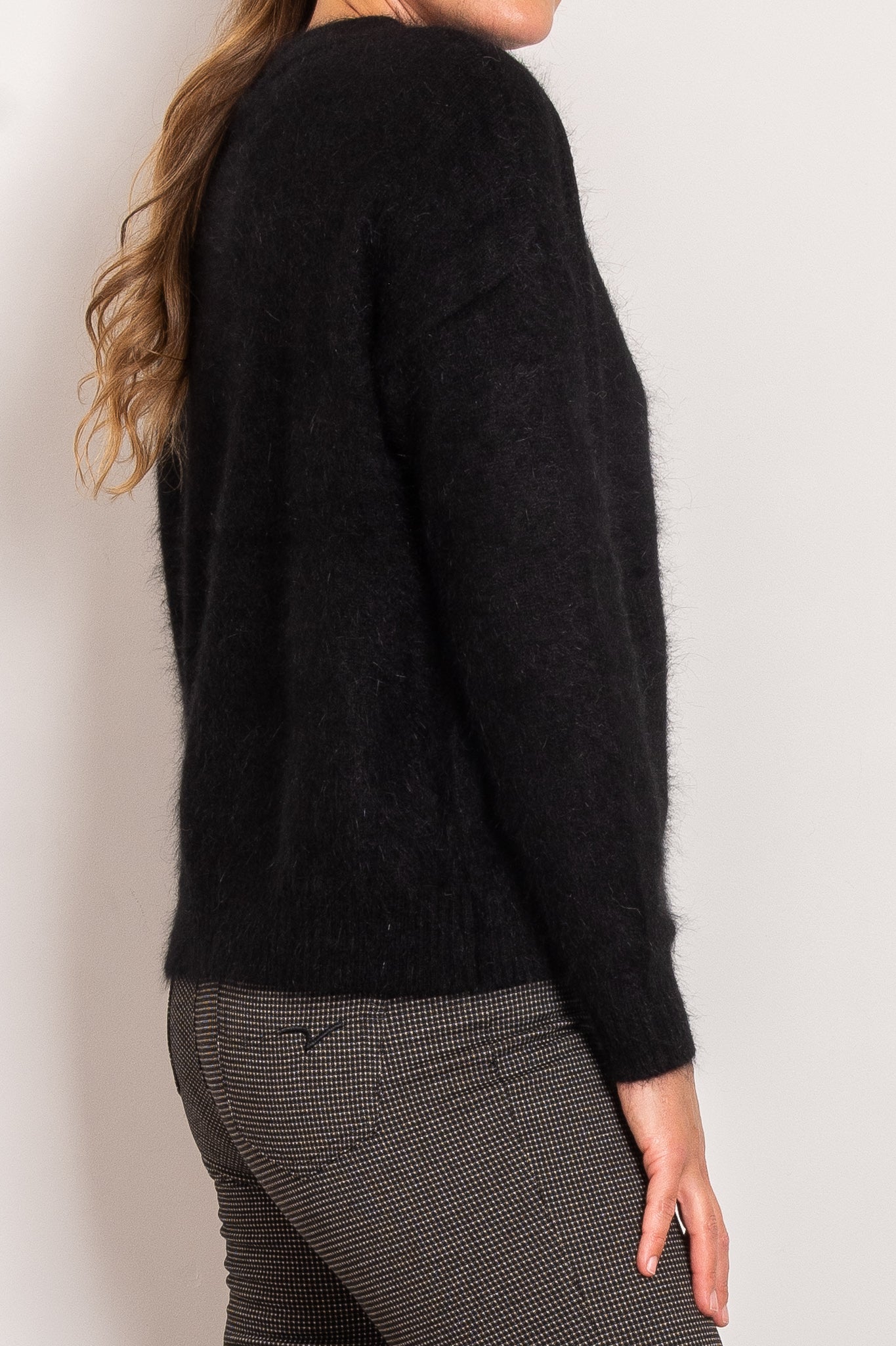 POL Genus Angora Cardigan