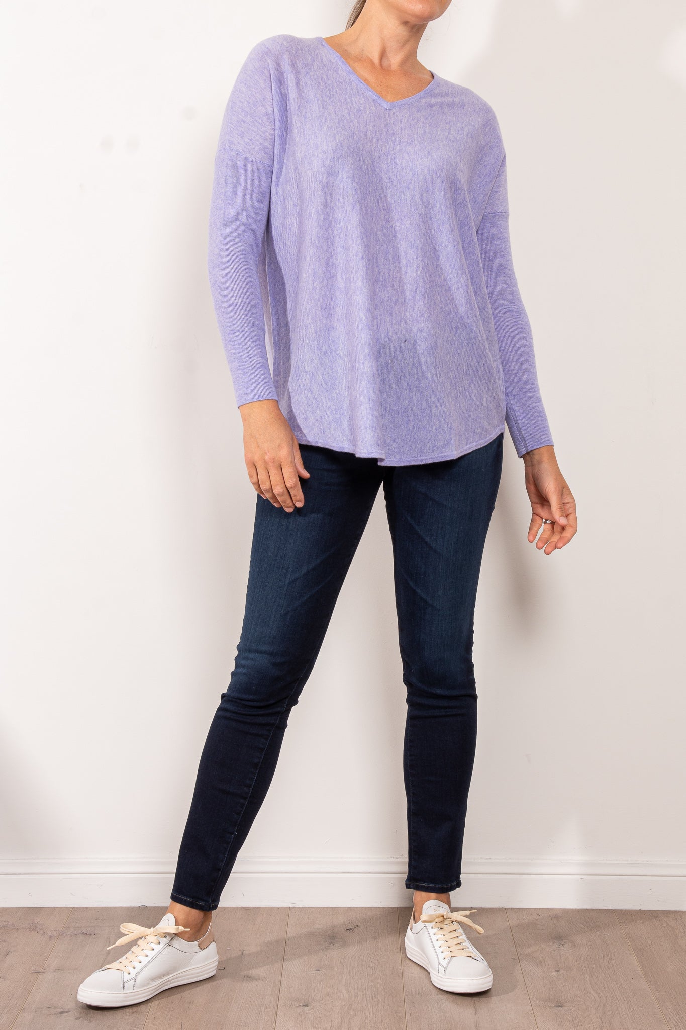 Bridge & Lord Curved Hem V Neck Jumper