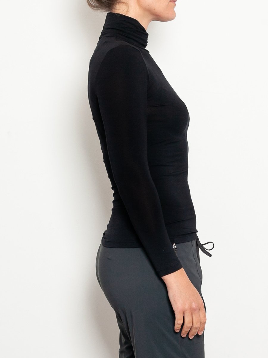 Tani Micromodal Turtle Neck Top