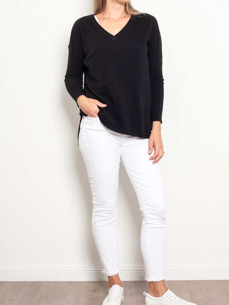 Mia Fratino Cashmere Essentials V Neck Boyfriend Sweater