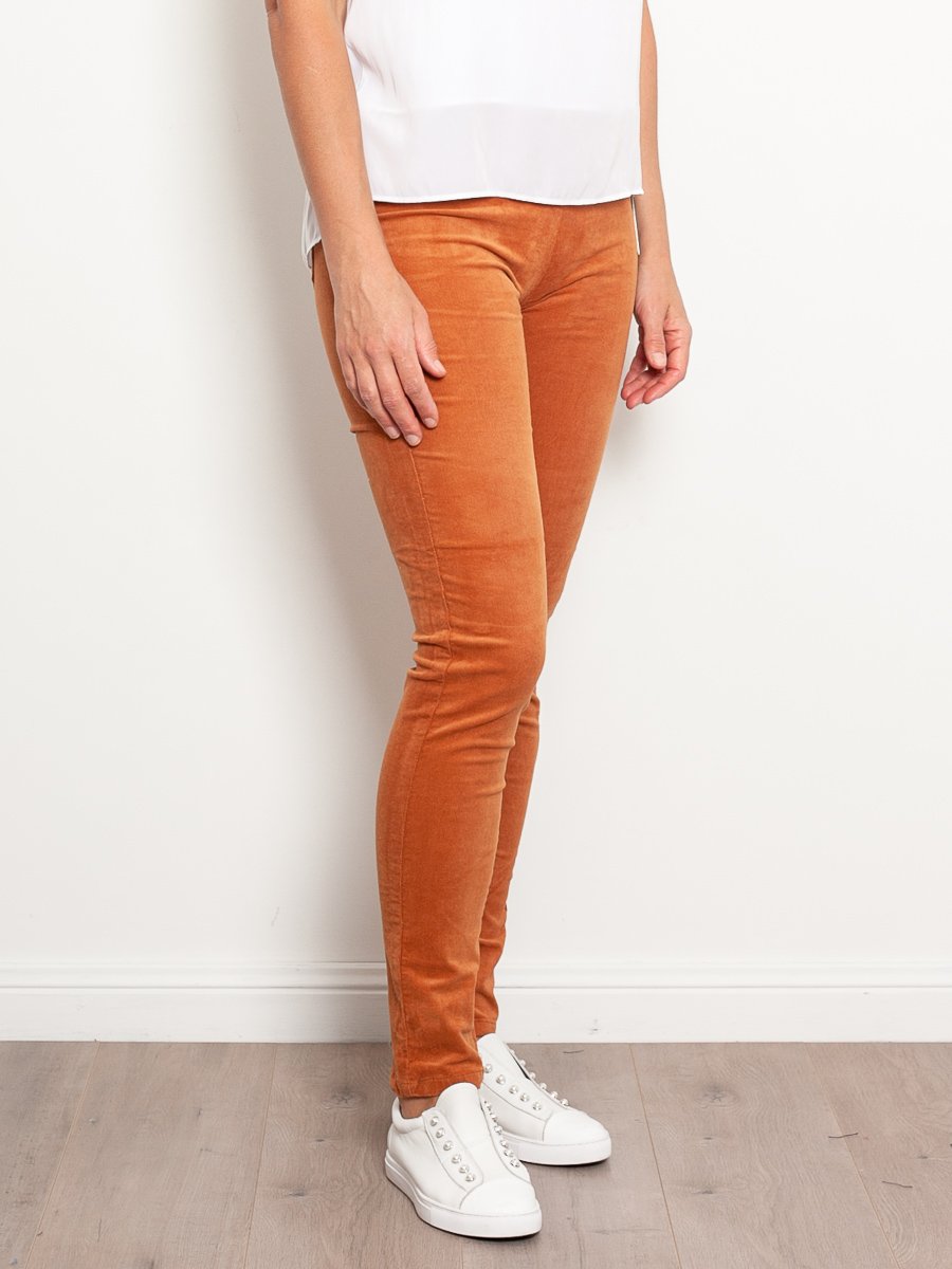 Vassalli Fine Skinny Corduroy Pull On Pant