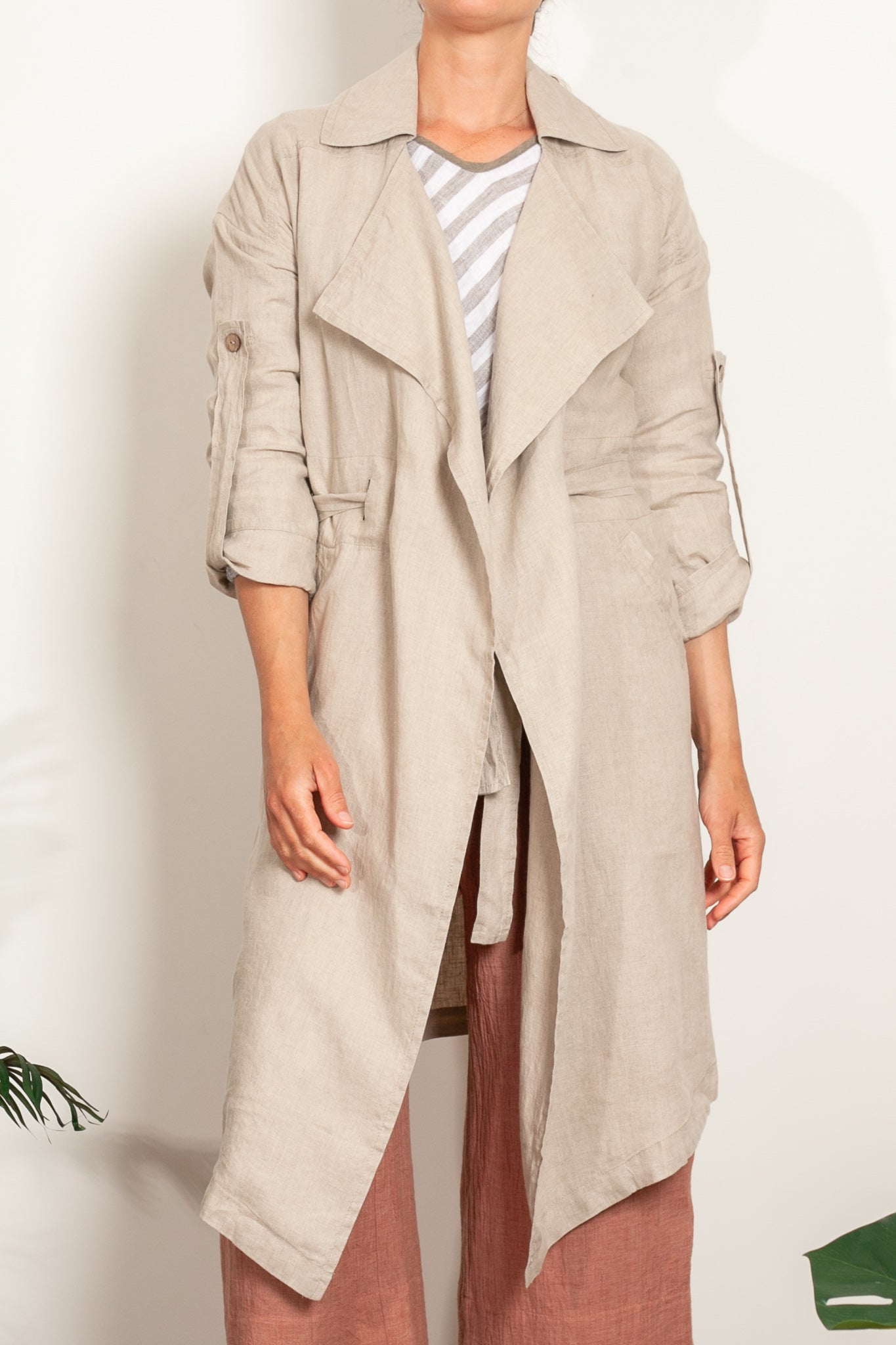 In the Sac Linen Biarritz Trench Coat