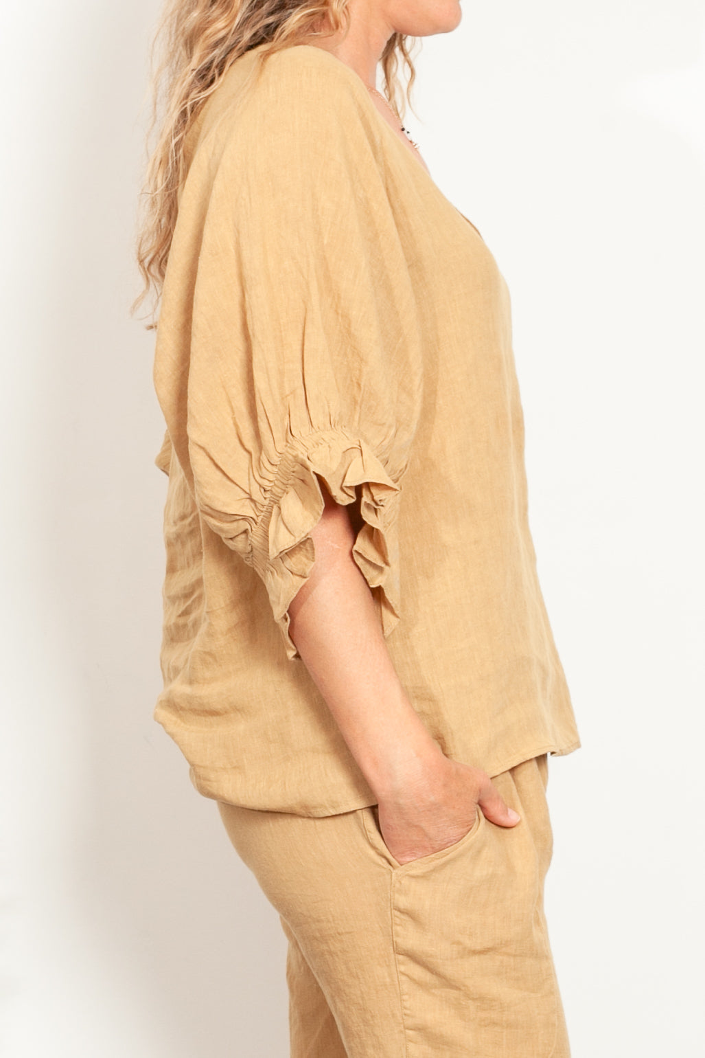 Kinney Abbey Linen Top