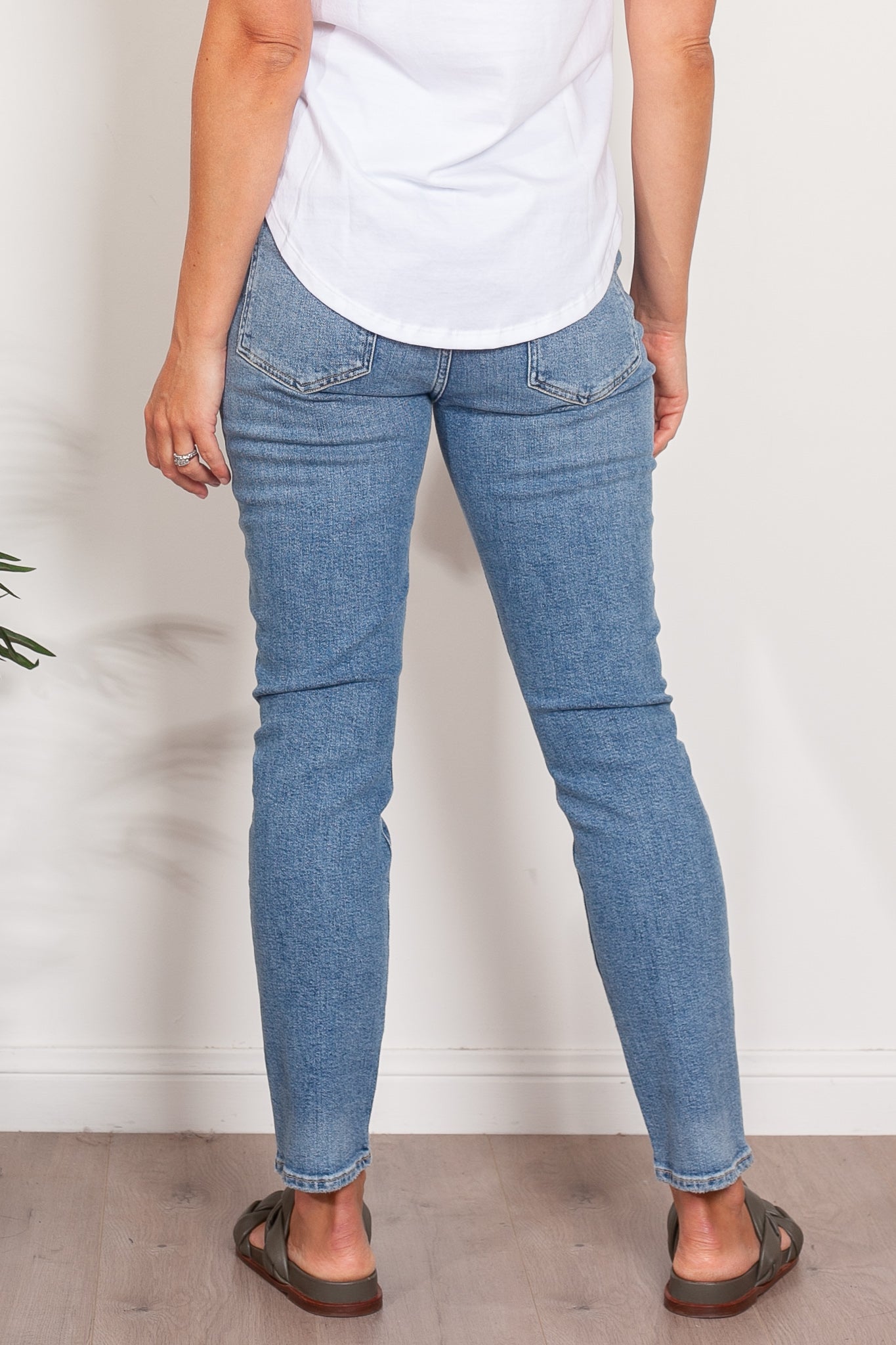 Agolde Pinch Waist In Amped Jean