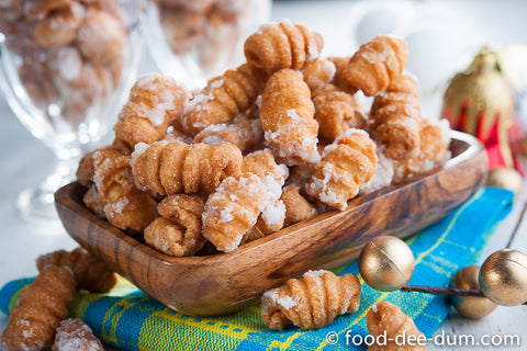 https://food-dee-dum.com/2014/12/25/kulkuls-sugar-glazed-dough-curls/