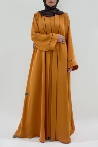 woman wearing Uganda abaya by thowby