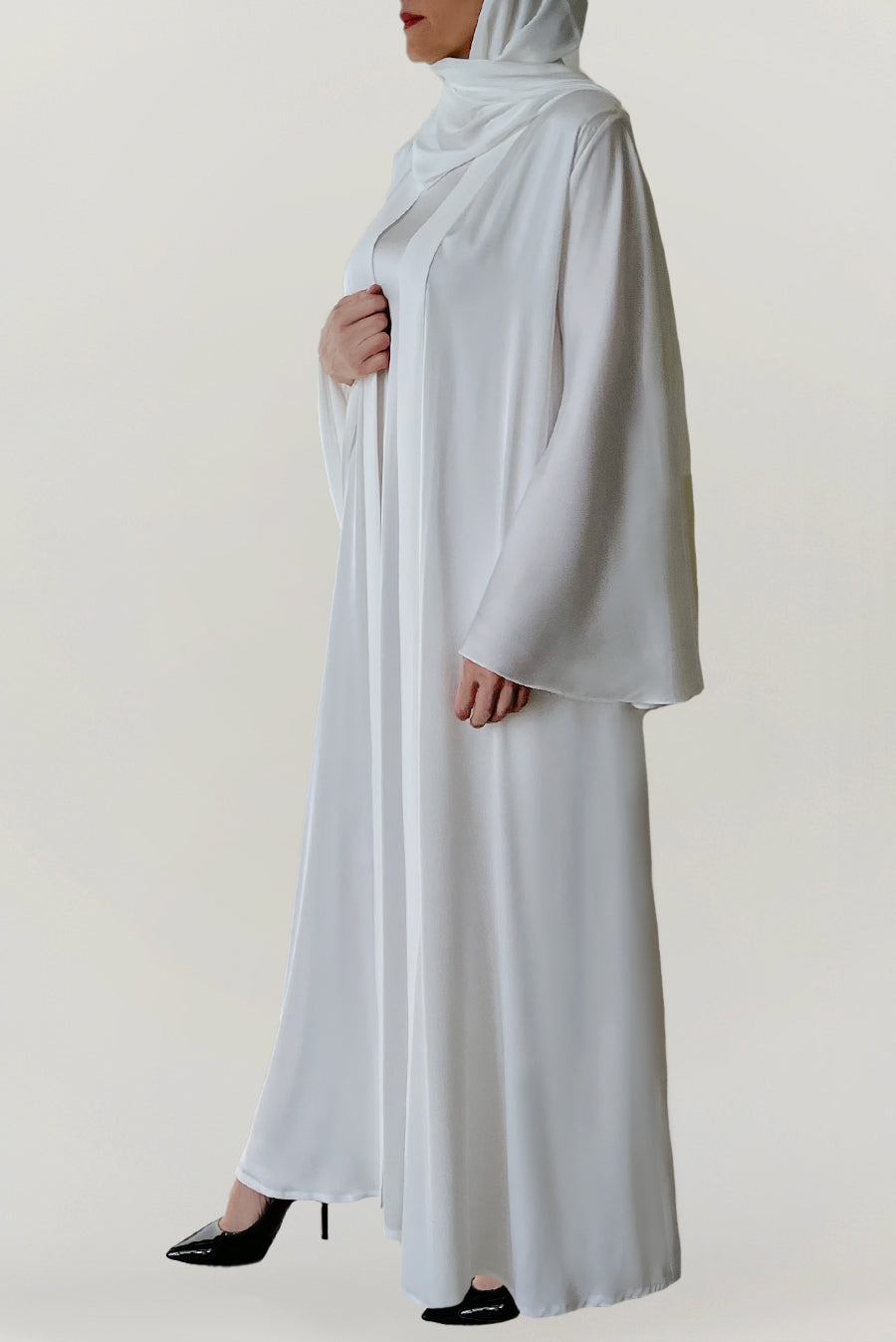 White Silk abaya – thowby ثــوبــي