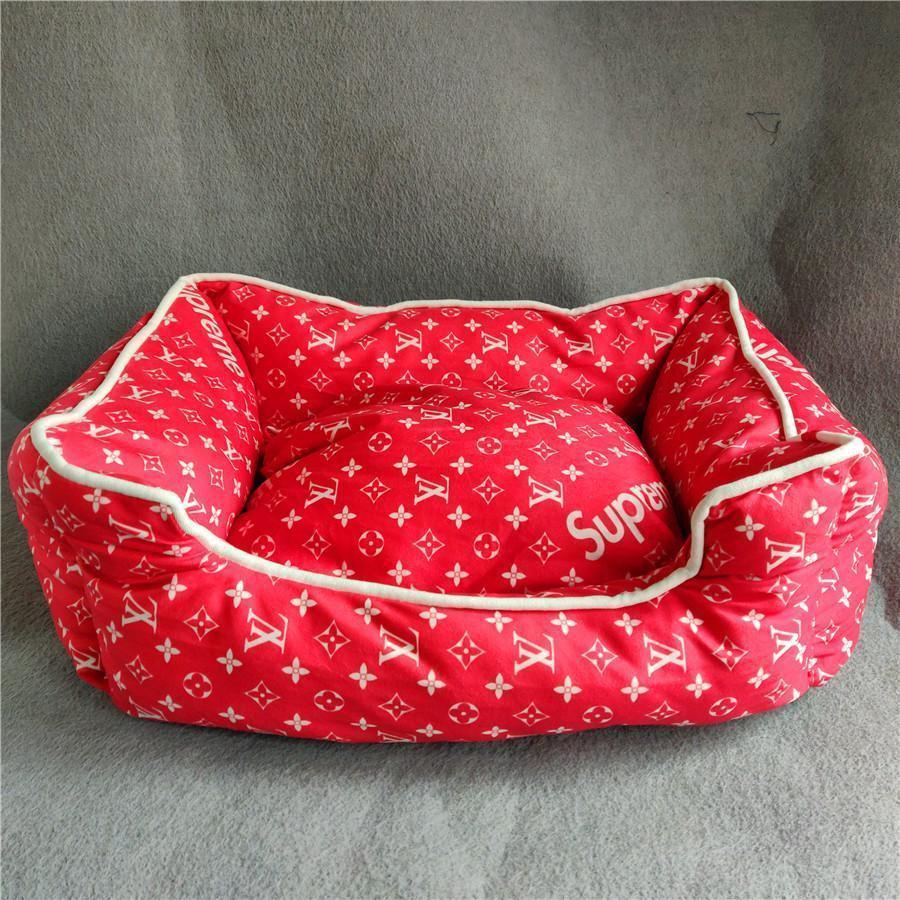 Lv Dog Bed