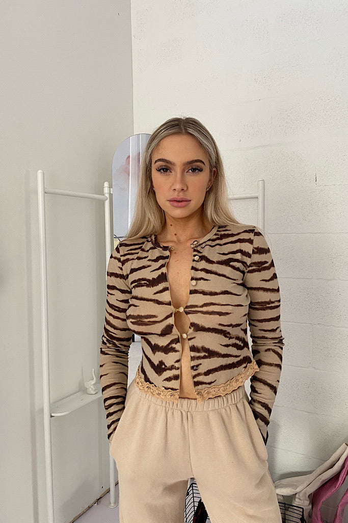 Feline Top