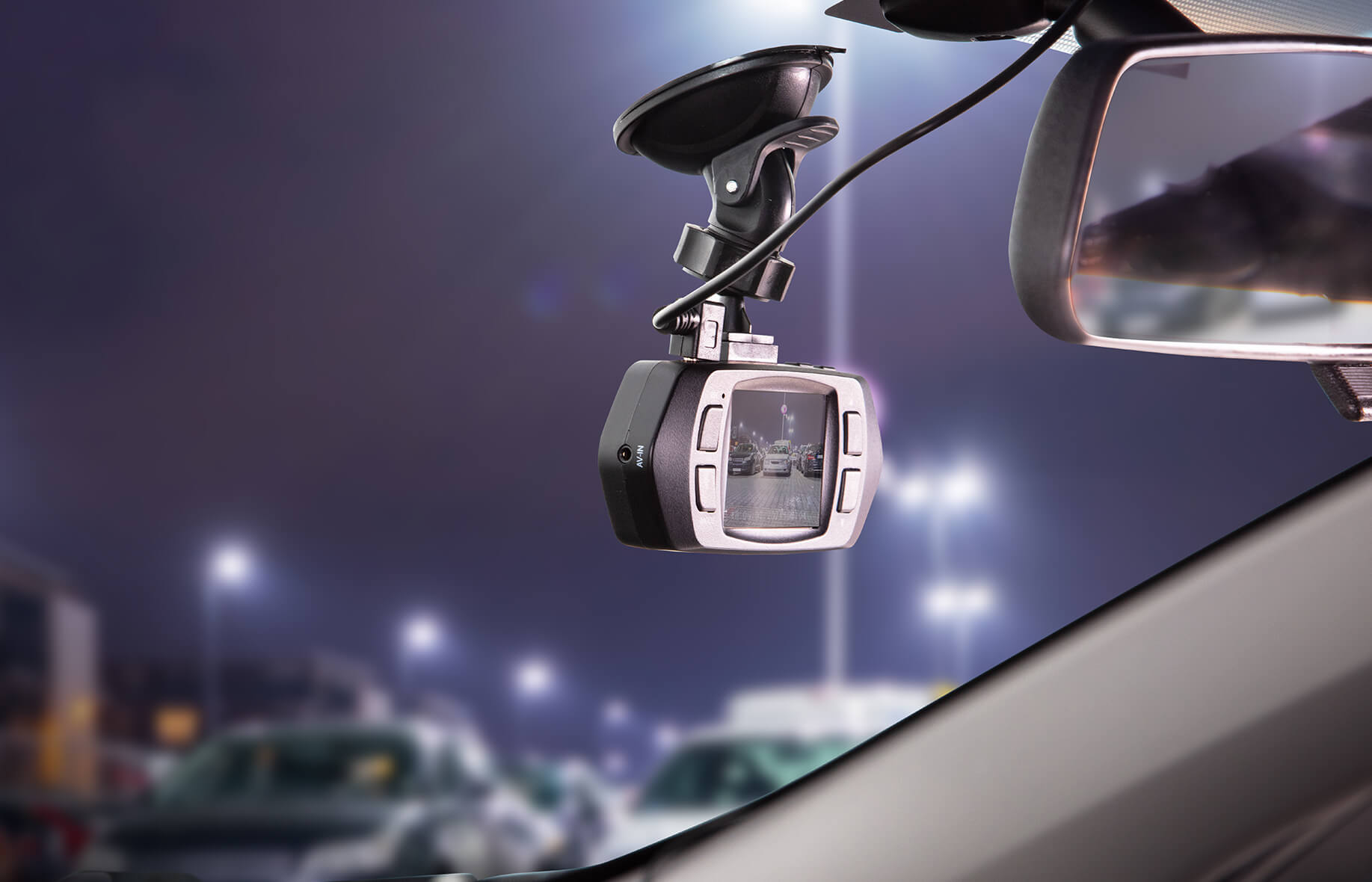 YADA 720P HD Roadcam Universally Compatible Window Mounted Dash