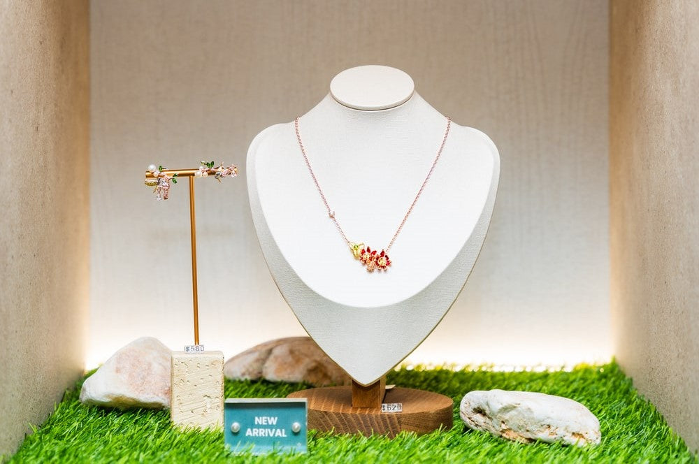 RISIS Autumn Winter 2023 Enchanted Mangrovia Short Necklace visual merchandising display set