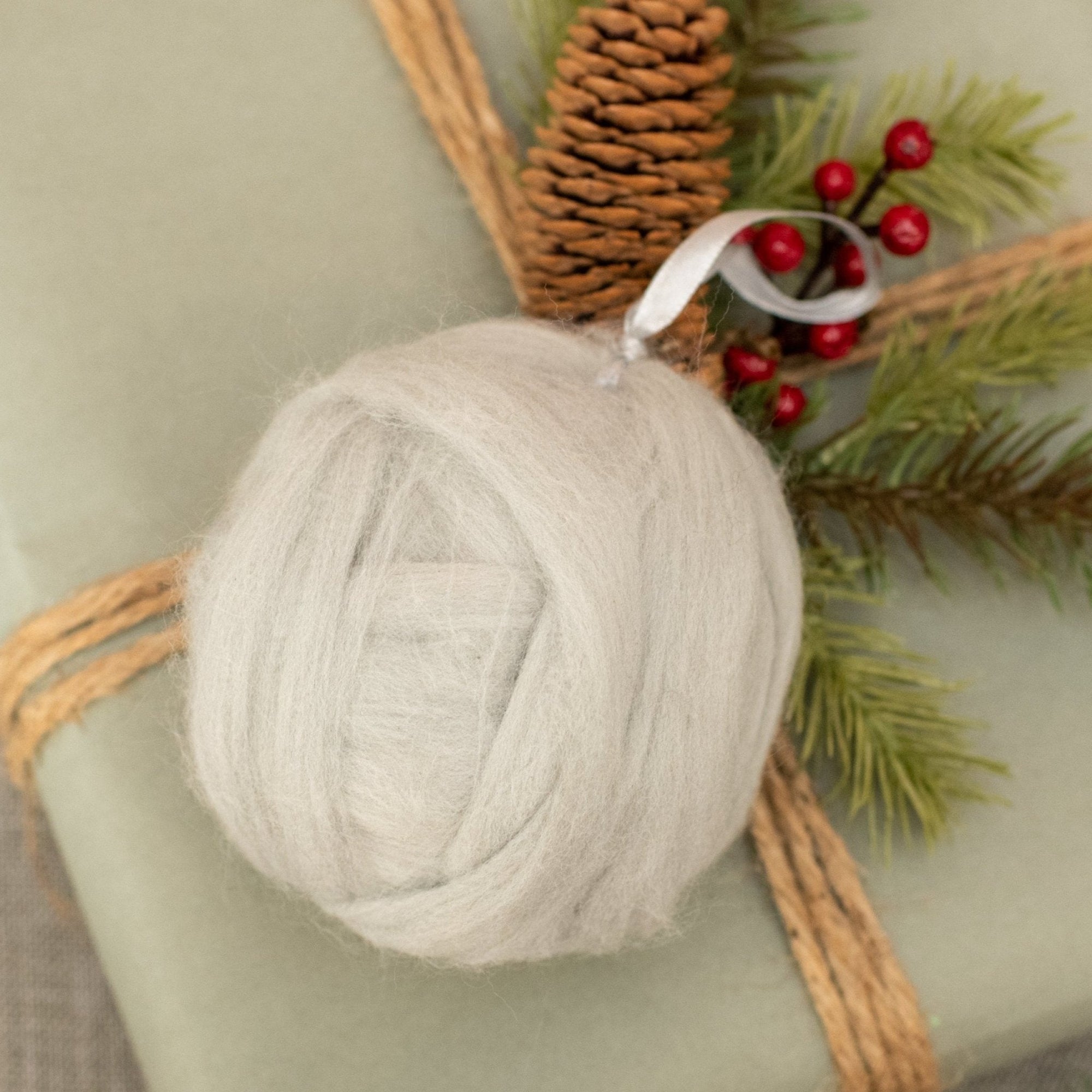 Cream and Tan Yarn Ball Ornament – Scraps