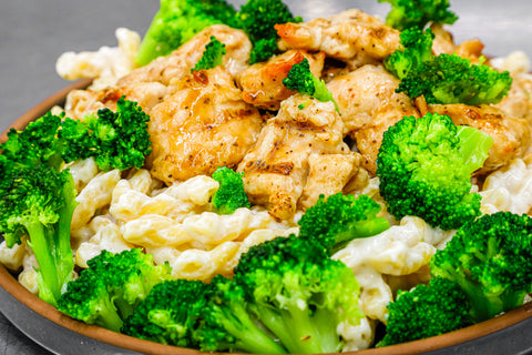 Broc 'n' Chix Alfredo