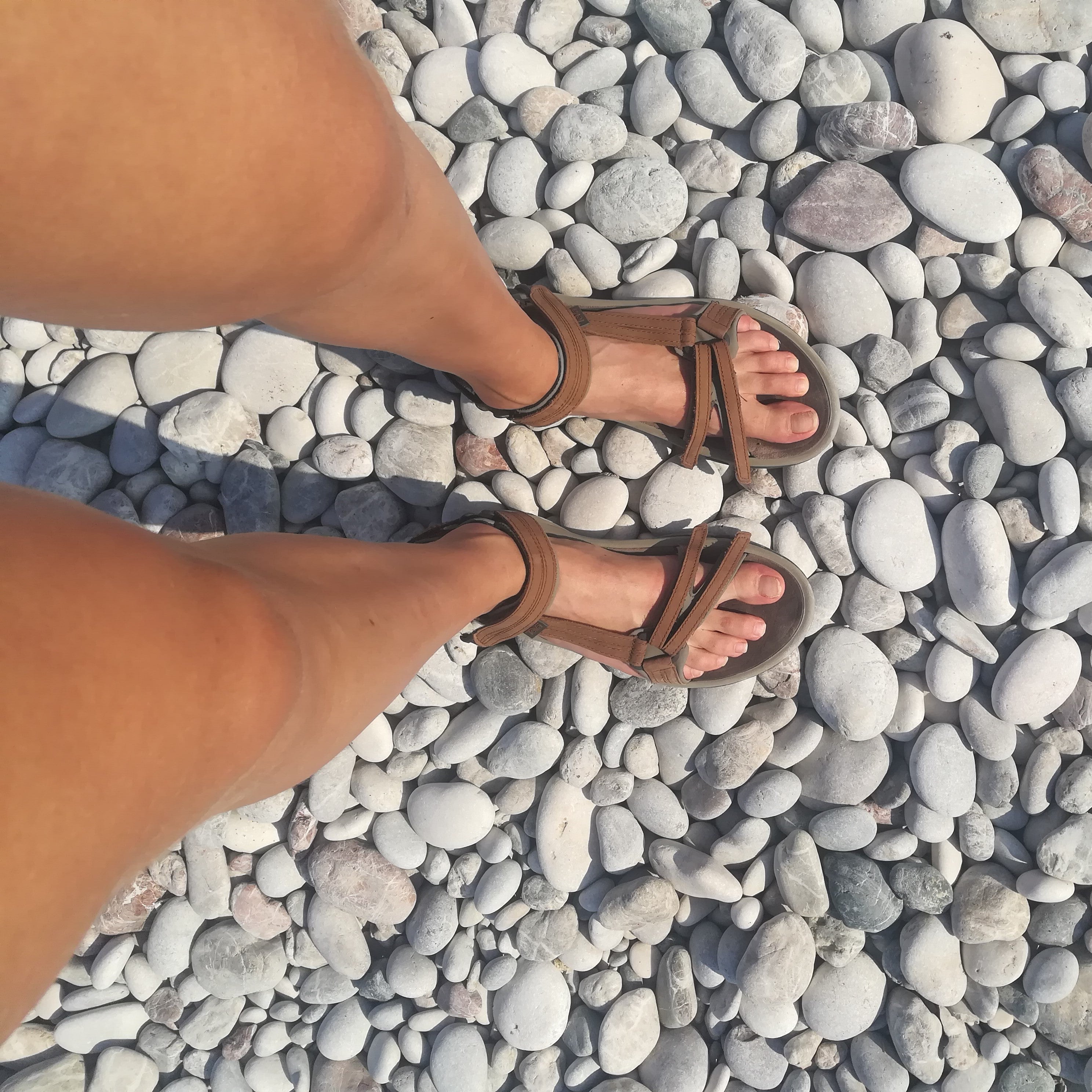 teva terra leather