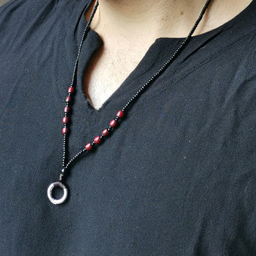 Stainless Steel Men Black Beaded Chain at Rs 40/piece in New Delhi | ID:  2852507831988