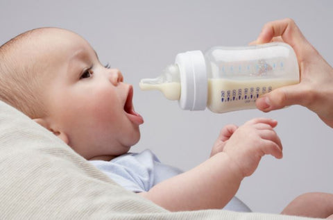 ALL-IN-ONE Baby bottle - Milk + Water