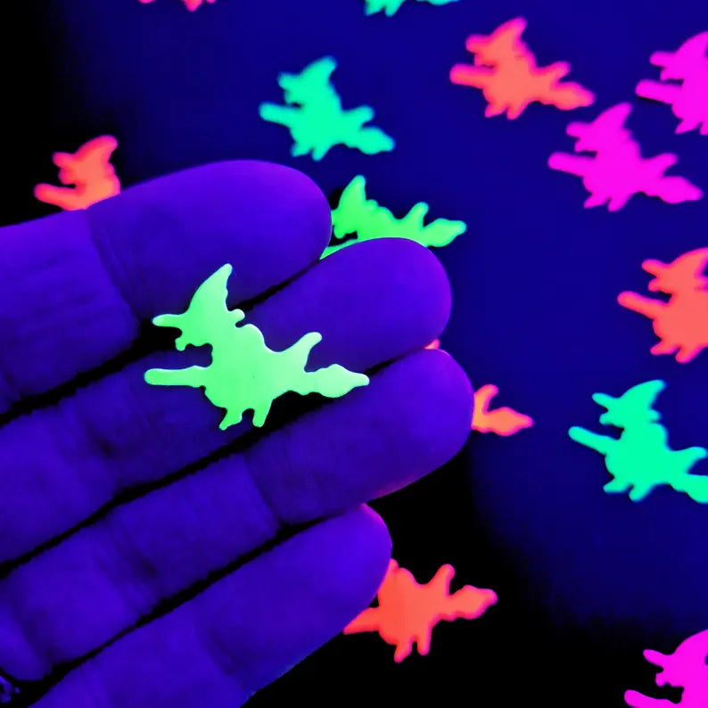 uv Halloween confetti