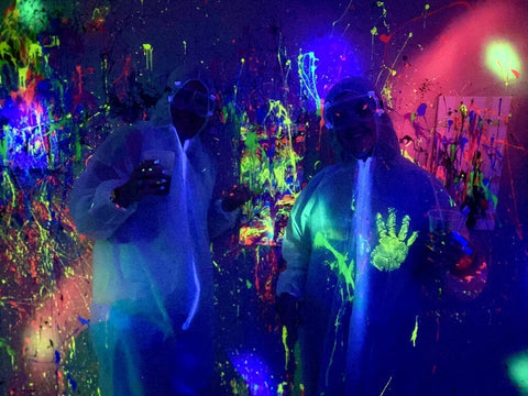 UV Glow in the dark party