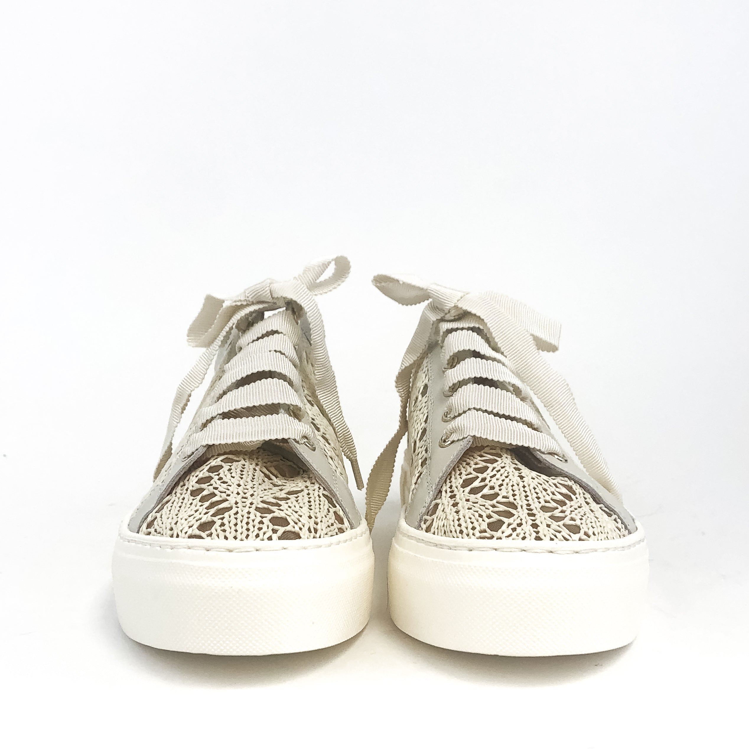 agl lace sneakers