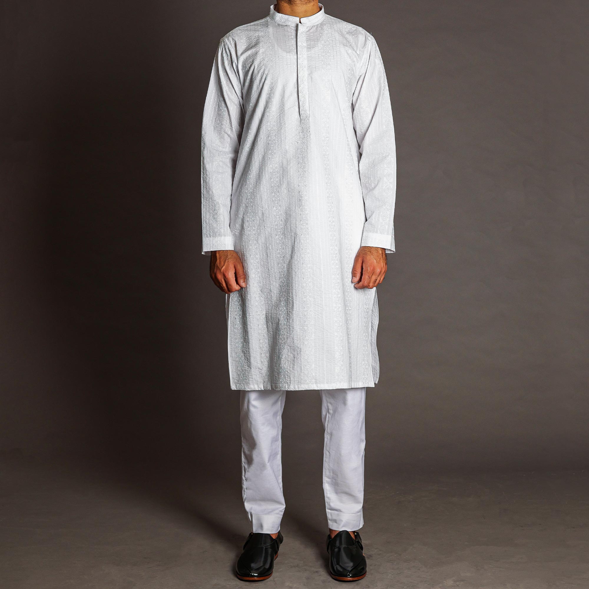 White Embroidered Ritzy Kurta