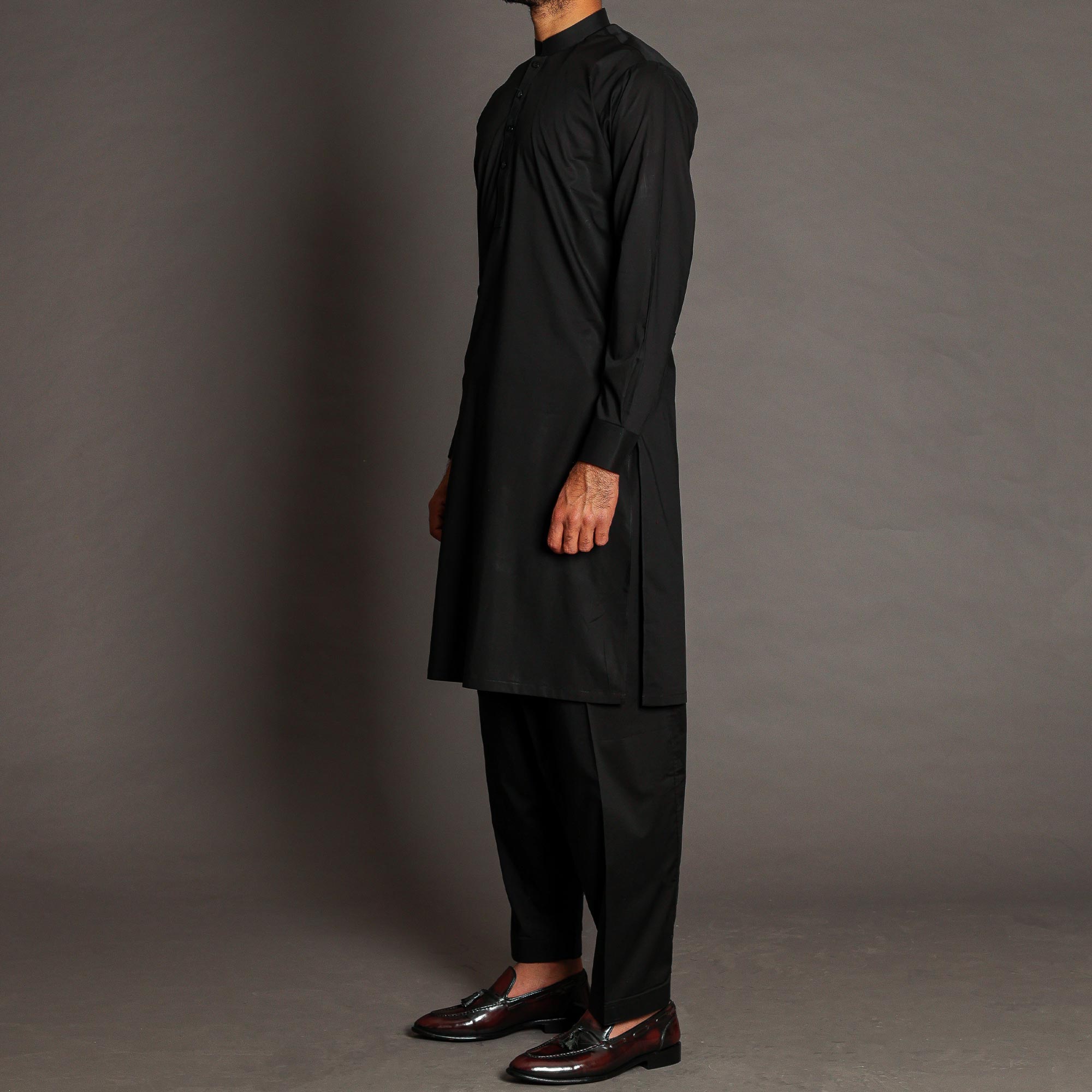 Black Shalwar Qameez