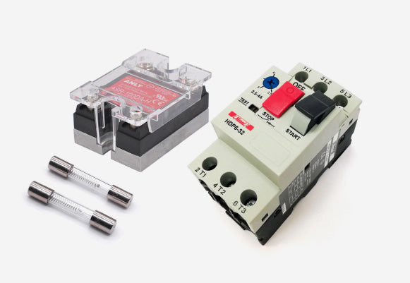 Finder Plug-In Mount Relay, 220V dc Coil, 6A Switching Current, 3PDT, 3PDT