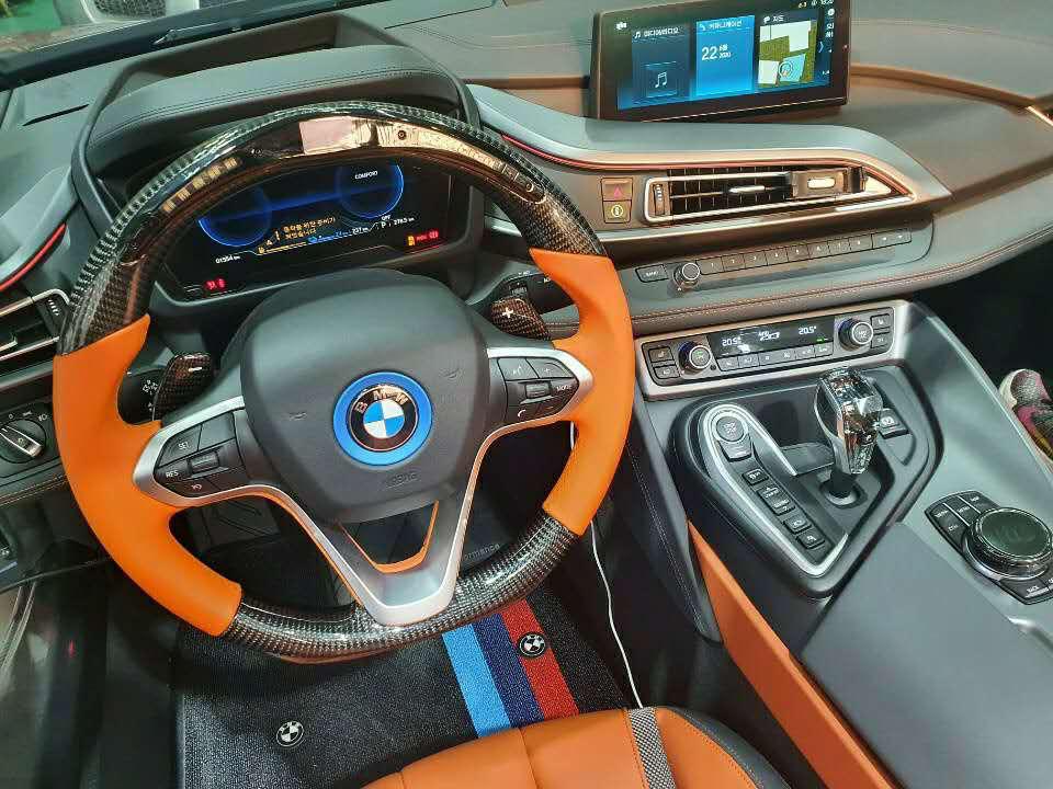 bmw i8 steering wheel