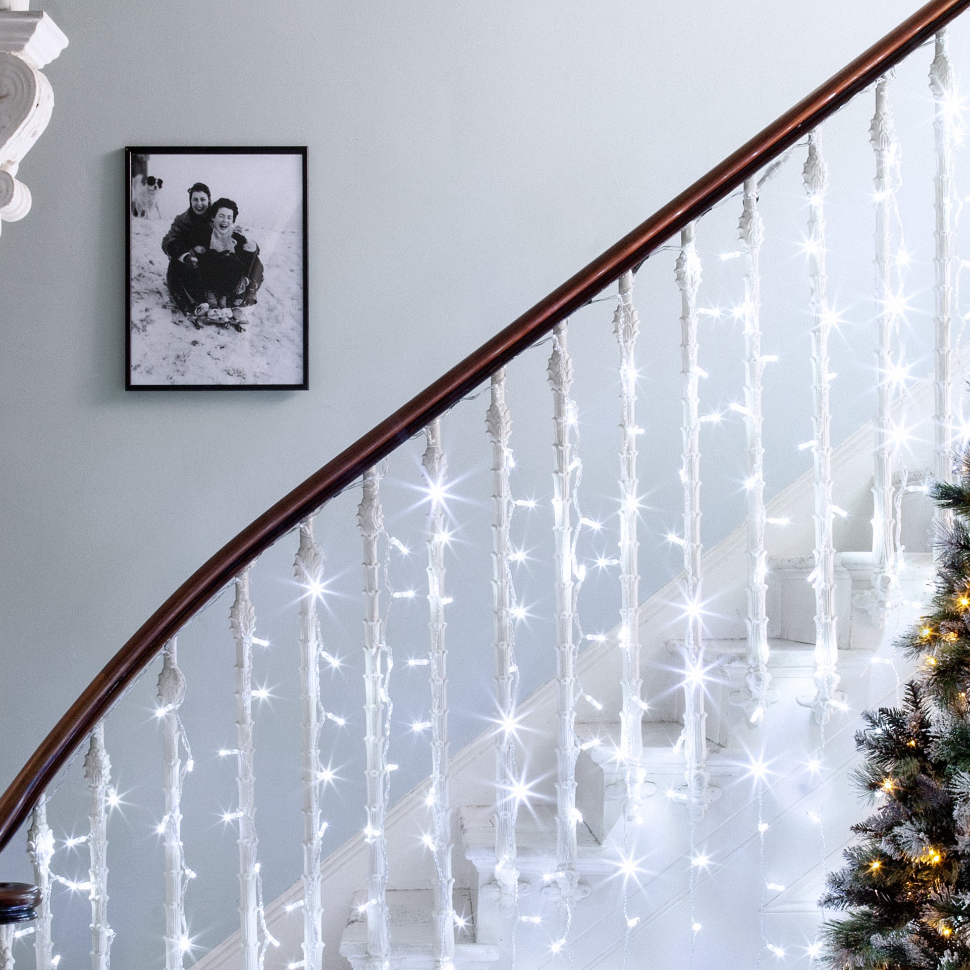 battery operated christmas lights for stairs