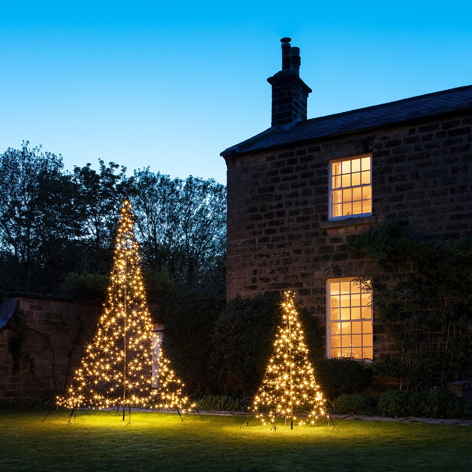 2m Warm White LED Fairybell Outdoor Christmas Tree | Lights4fun.co.uk
