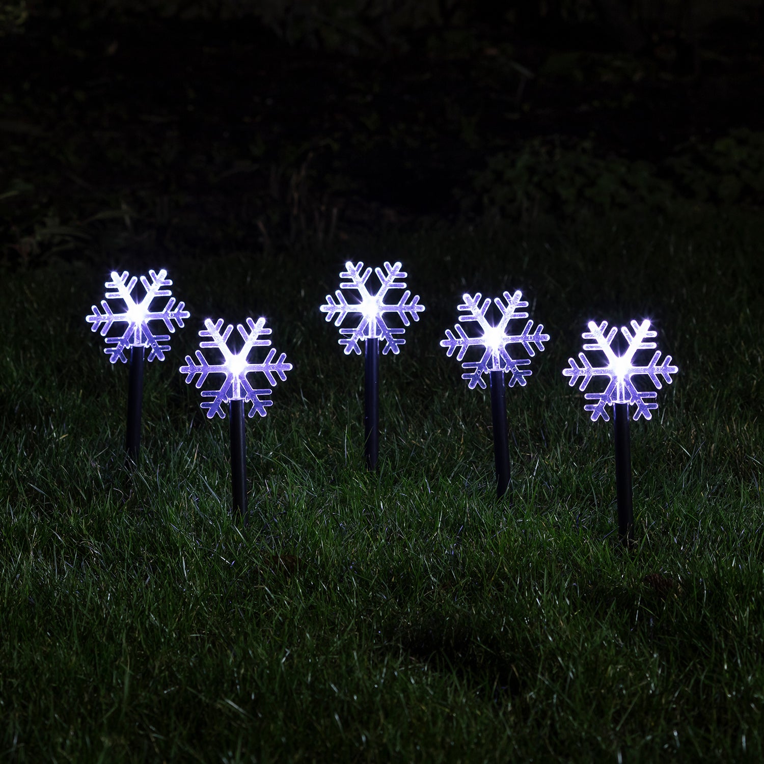 5 Acrylic Snowflake Christmas Garden Stake Lights  Lights4fun.co.uk