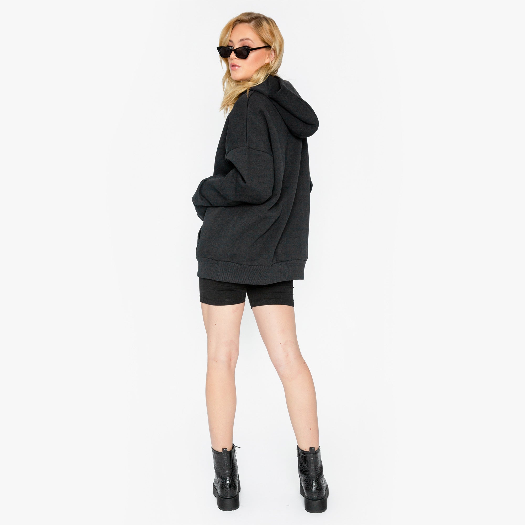 Black Oversized Core Hoodie – Jersey Girl Official