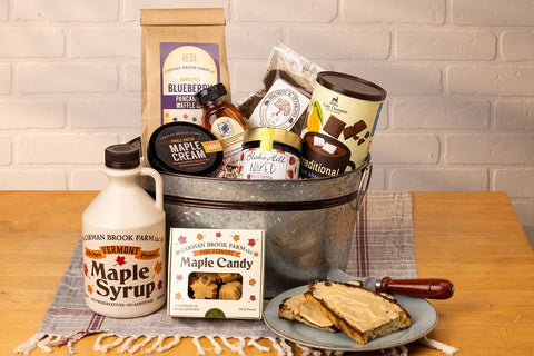 Our best breakfast gift basket for the family on your list. Plenty of maple syrup and products to share.