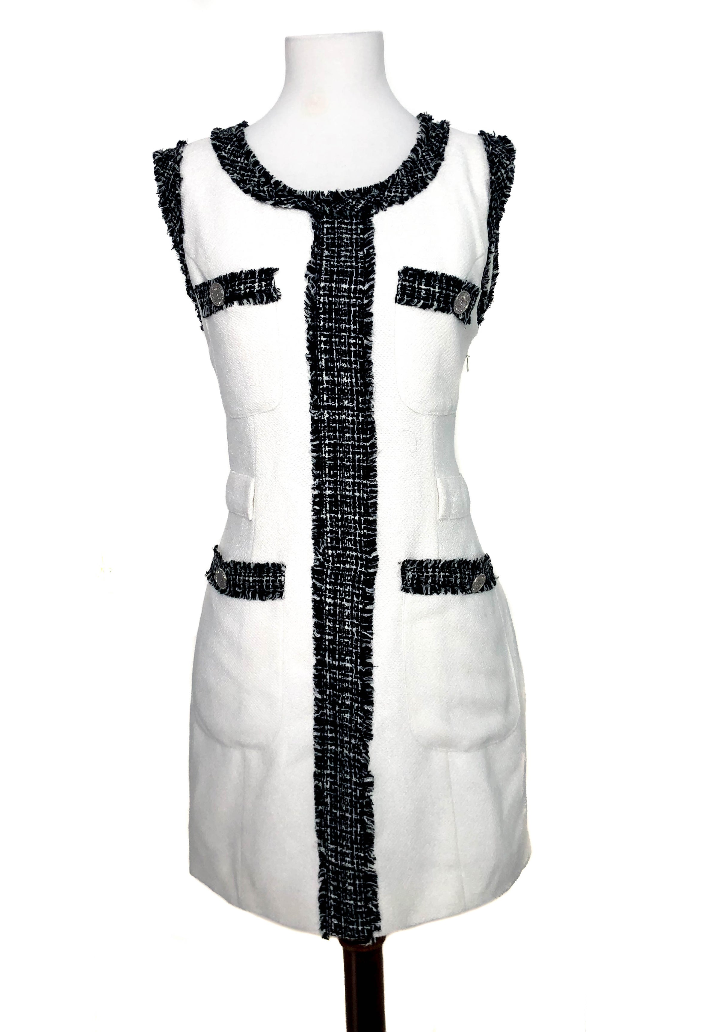 Chanel Classic Black & White Boucle Tweed Runway Dress – Classic Coco ...