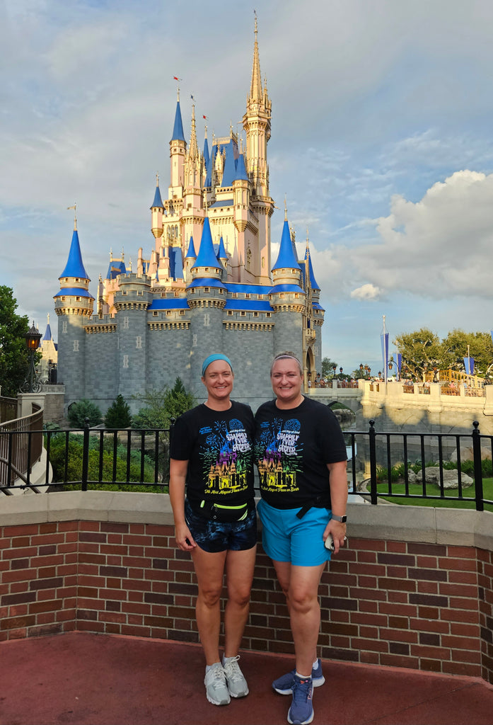 Cindy and her sister in front of the castle