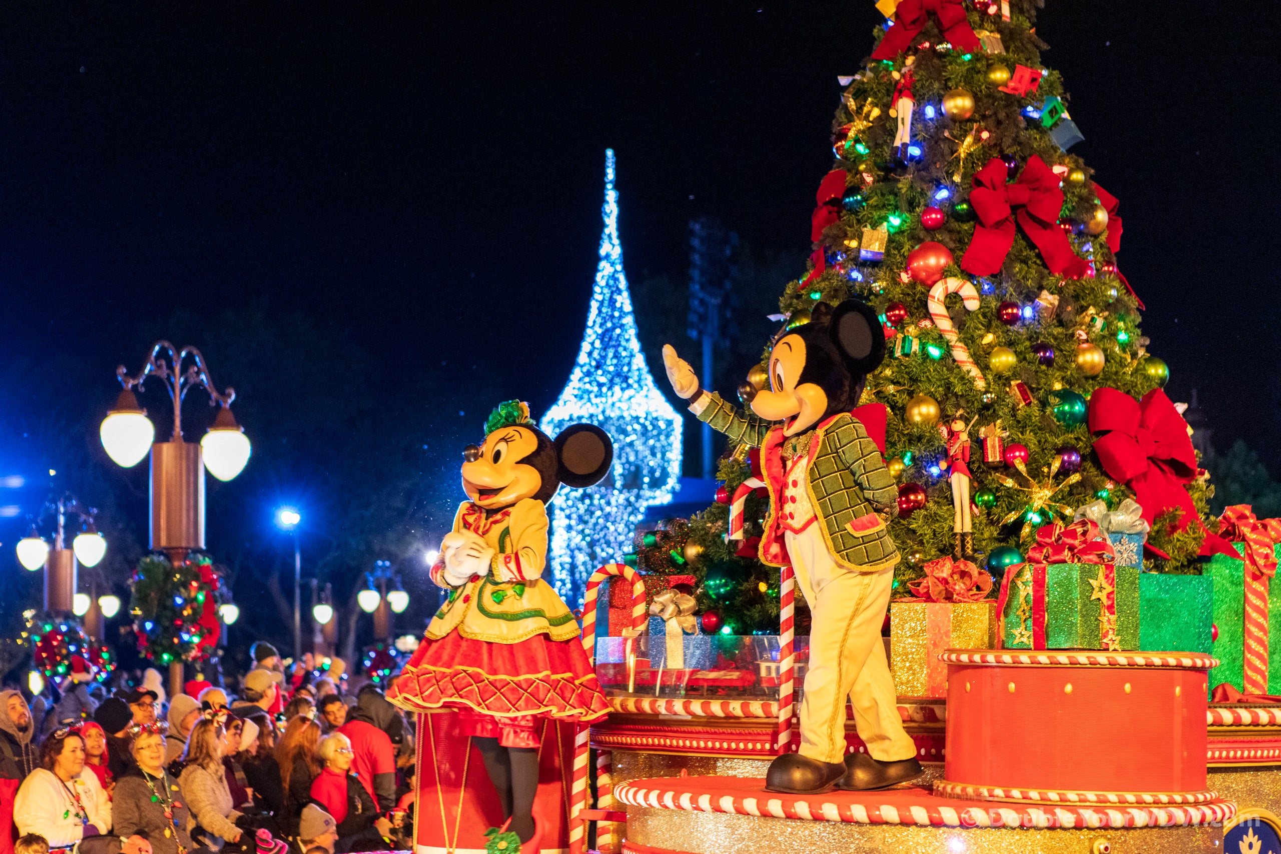2019 Mickey's Very Merry Christmas Party Review and Photos - Double ...