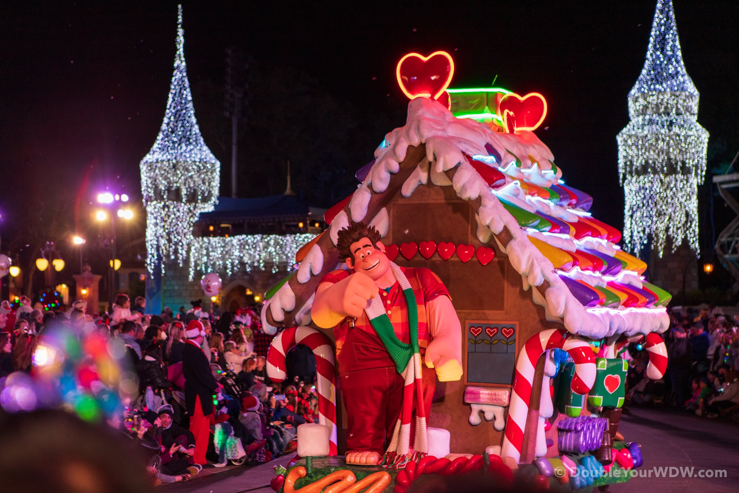 Mickey's Once Upon a Christmastime Parade