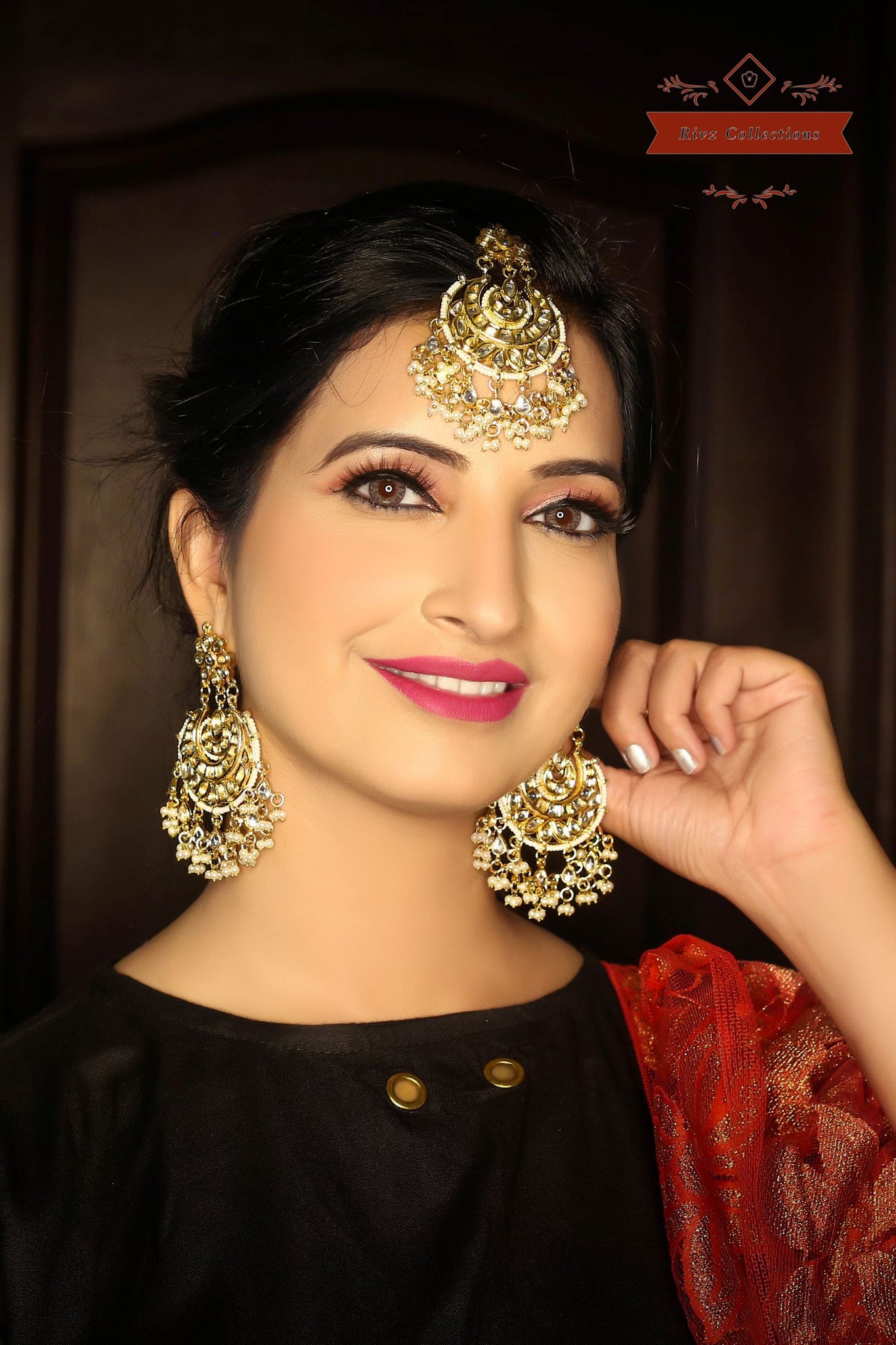 Amaira Pacchi Kundan Pearl Maang Tikka and Earrings Combo Set, Indian –  AryaFashions