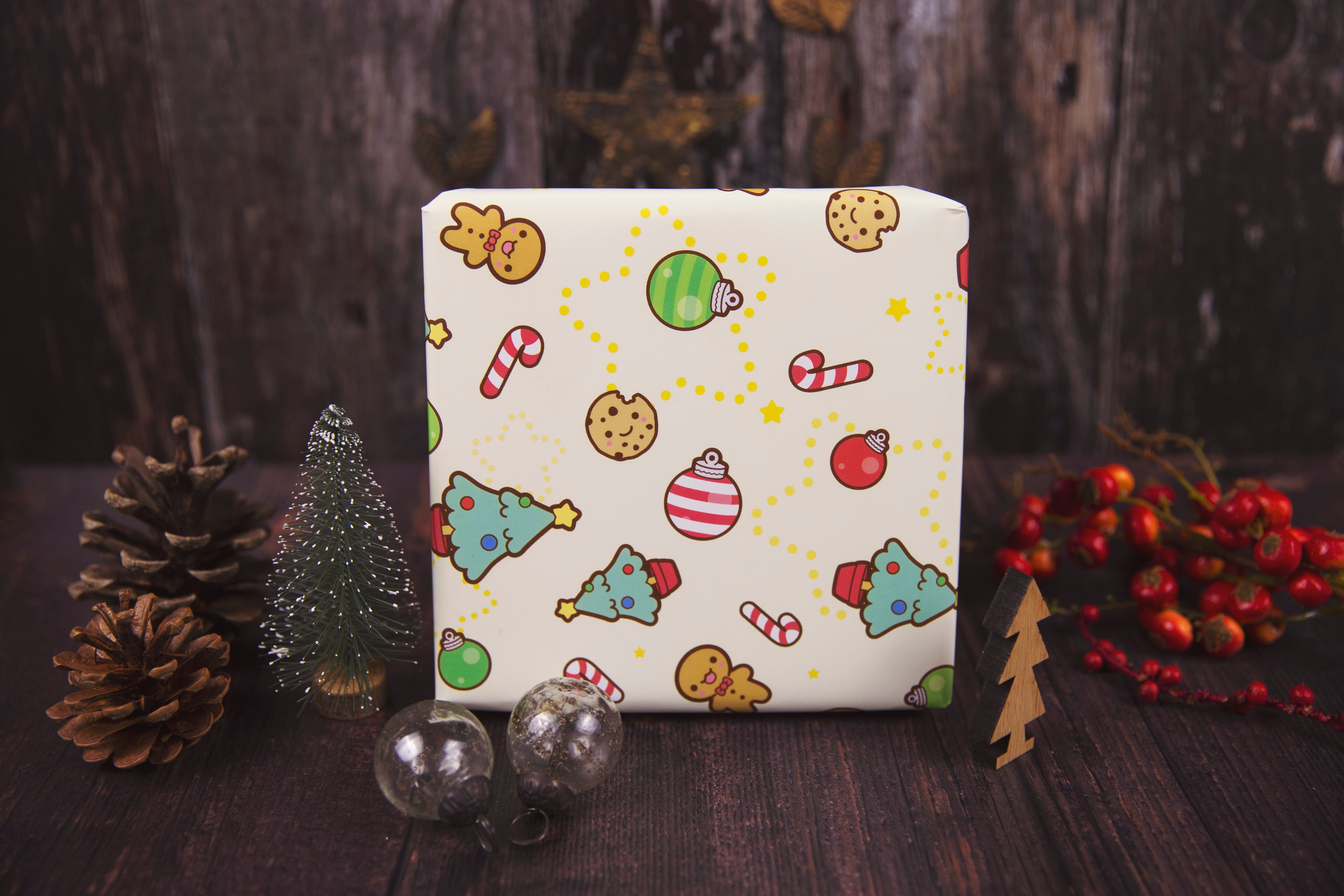 Fox Wrapping Paper, Woodland Scene Gift Wrap, Earthy Wrapping Paper, Sweet  Fox Gift Wrap, Christmas Illustrated Fine Wrapping Paper 