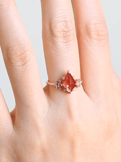 Valentine Ring (Sapphire)