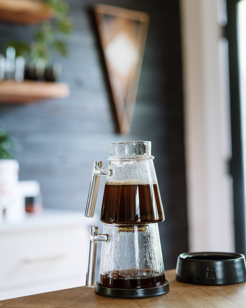 Plastic Free Coffee Maker | PATH water Sustainable Gift Guide