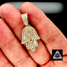 Load image into Gallery viewer, 10kt Yellow Gold Diamond Hamza pendant