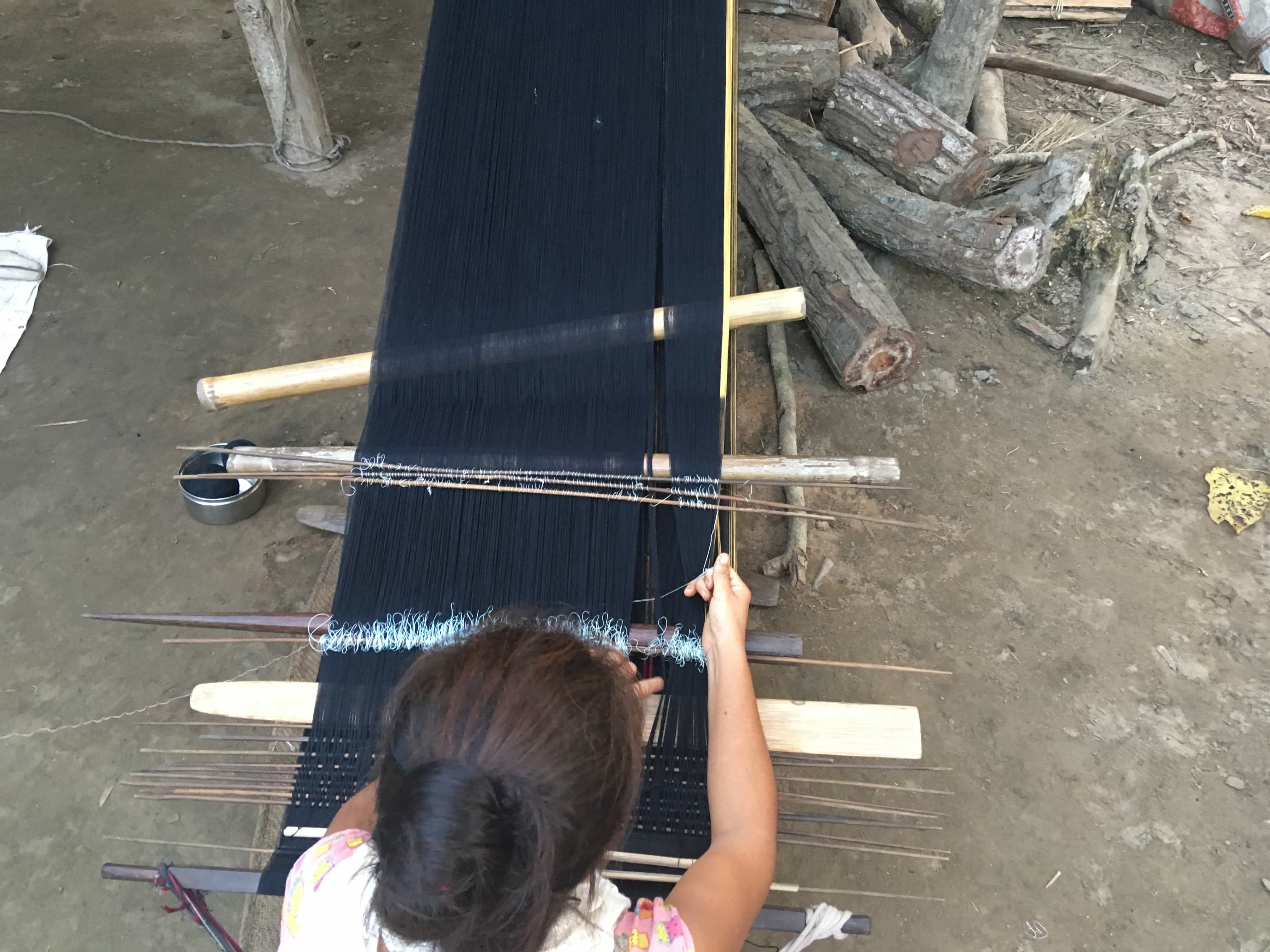 A Back-Strap Loom with Eri Silk yarn in the Warp | Muezart